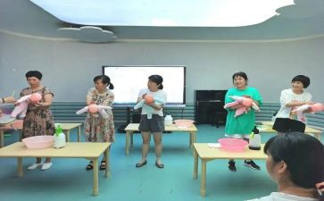 大班保育员学期末工作总结5篇