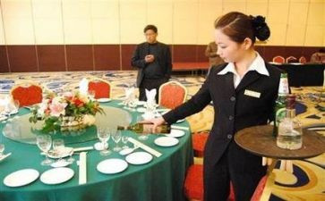 餐饮月工作报告参考5篇