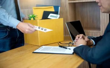 个人原因教师辞职报告5篇