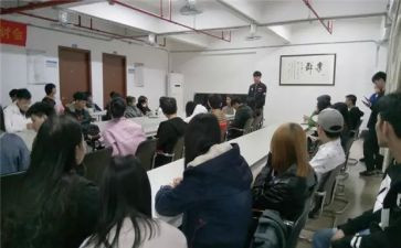 部队的副班长述职报告7篇