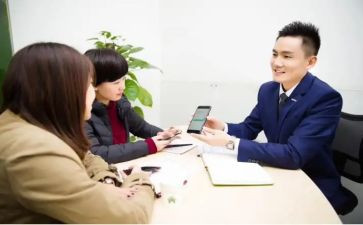 优秀服务员的工作总结7篇