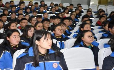 高一学生励志演讲稿5篇