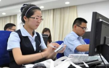 2024年柜员年终总结推荐5篇