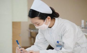 护理系自我鉴定优质8篇