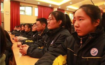 对坚守教育初心的实践思考心得体会8篇