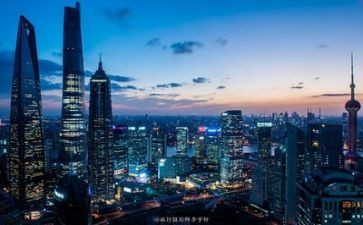 金融工作年终工作个人总结8篇