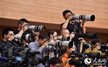 记者个人总结最新8篇