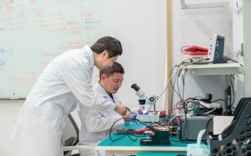 小学个人工作述职报告8篇