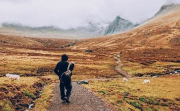 抗疫模范人物及事迹7篇