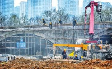 施工员师述职报告推荐7篇