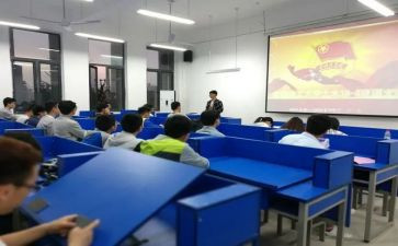 大学生社团学期总结6篇
