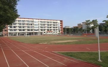 安全进校园演讲稿8篇