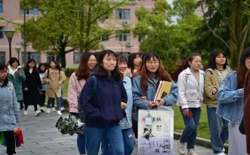在校党员思想汇报6篇